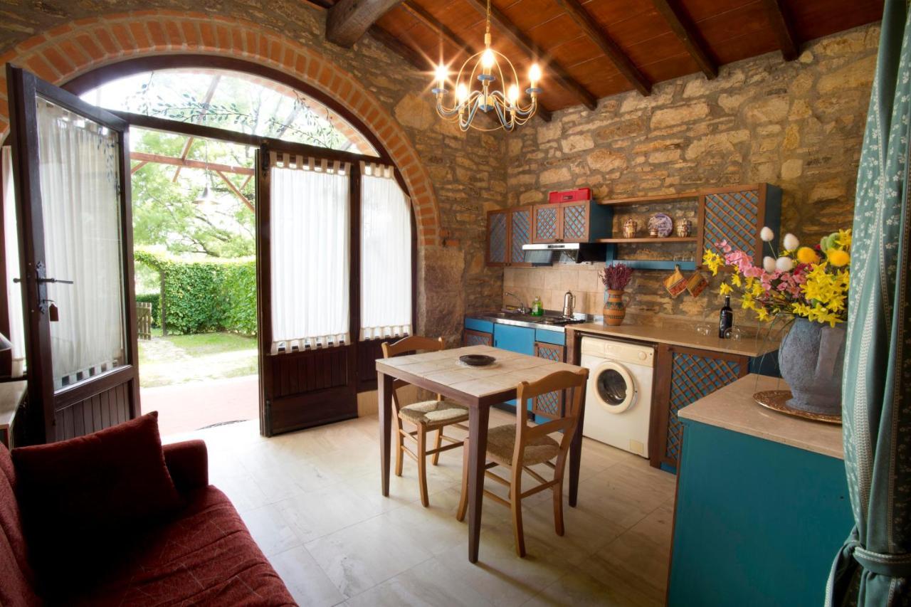 Agriturismo Podere Poggiarone Rapolano Terme Kültér fotó
